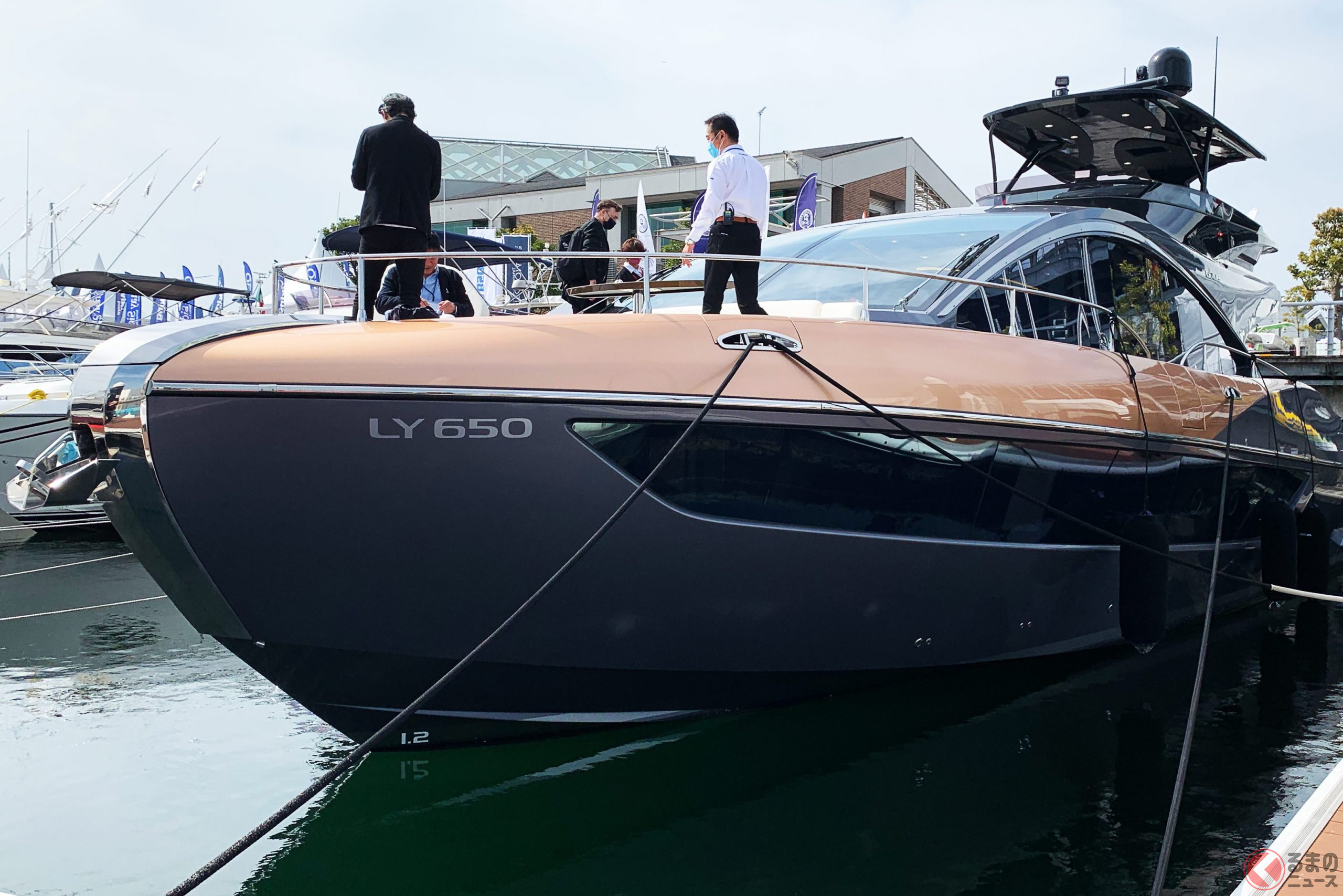 これはすごい! レクサス「LY650」のベース価格は4億5000万円から! だけど展示されたのは約6億円の豪華仕様だった!