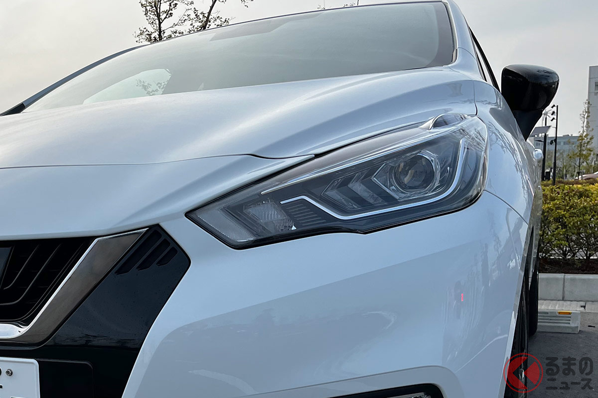 日本のナンバーが装着された日産「マイクラ」ってどんなクルマ?