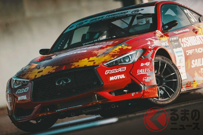 インフィニティ Q60 にgt Rエンジン搭載 1000馬力の怪物マシンがド派手にドリフト くるまのニュース インフィニティ Q60 にgt Rエンジン搭載 1000馬力の怪物マシンがド派手にドリフト くるまのニュース