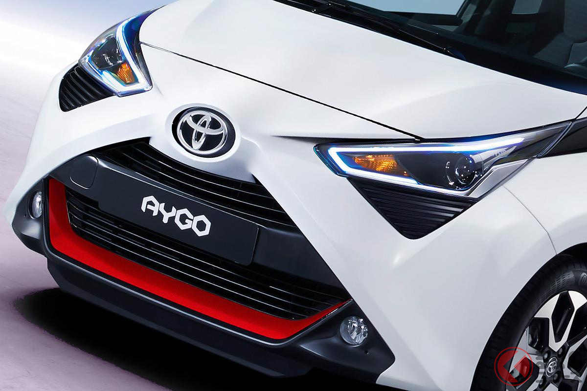 コンパクトな車体ながらコワモテなフロントフェイスのクルマたち