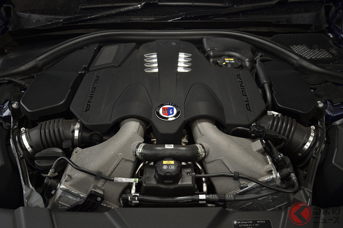 V型8気筒DOHCターボは、608psを発揮。0−100km/h加速は3.6秒だ