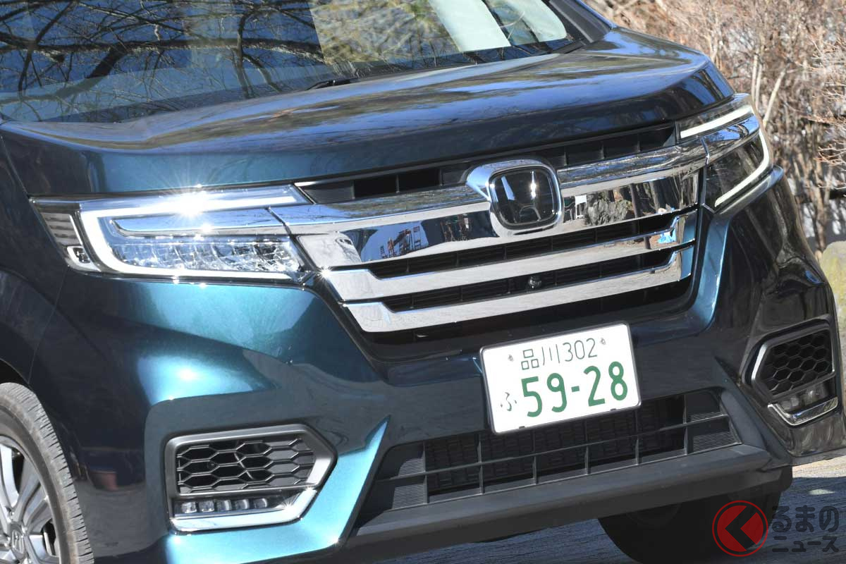 ユニークな「わくわくゲート」を装備するホンダ「ステップワゴン」