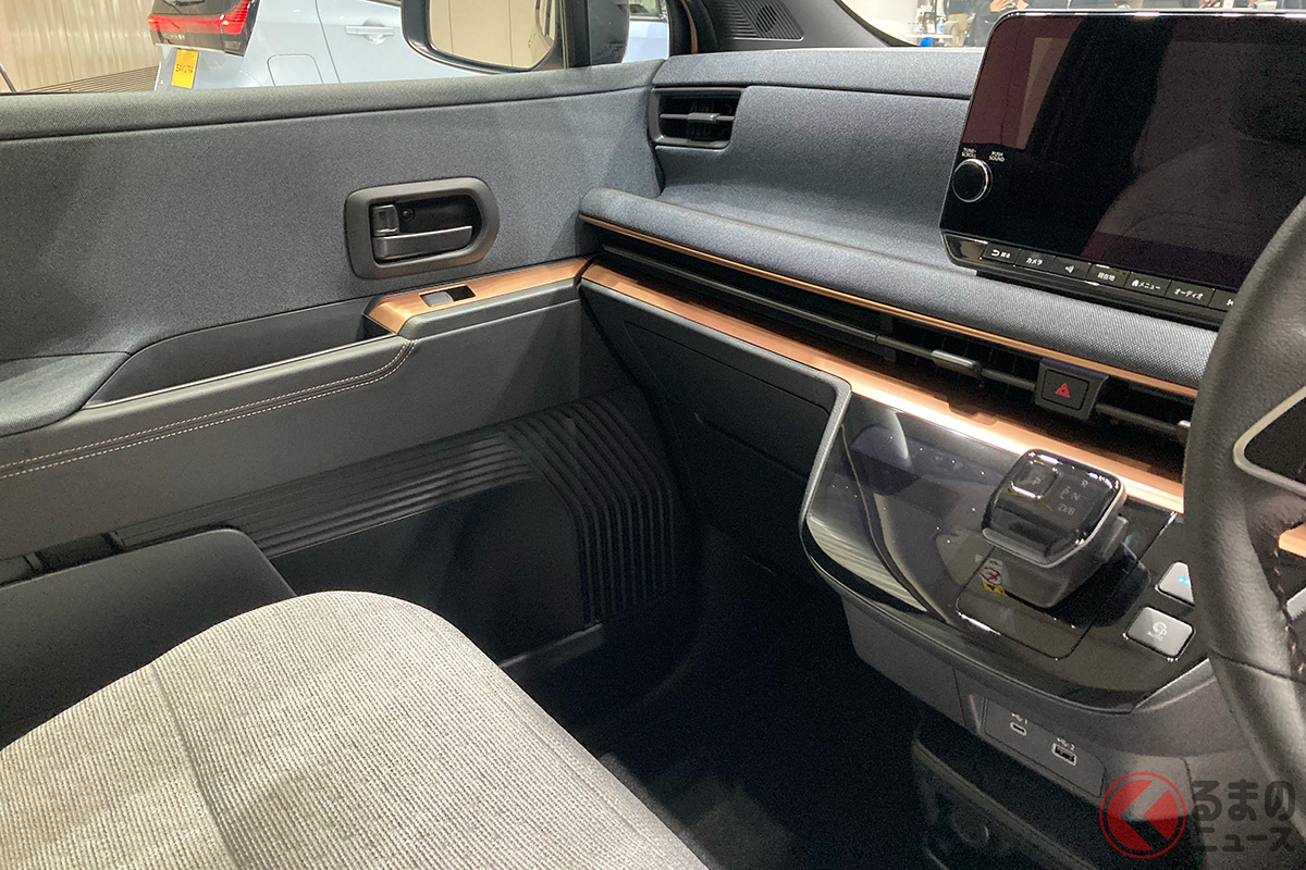 軽自動車とは思えないほどの上質感を漂わす日産「サクラ」の内装