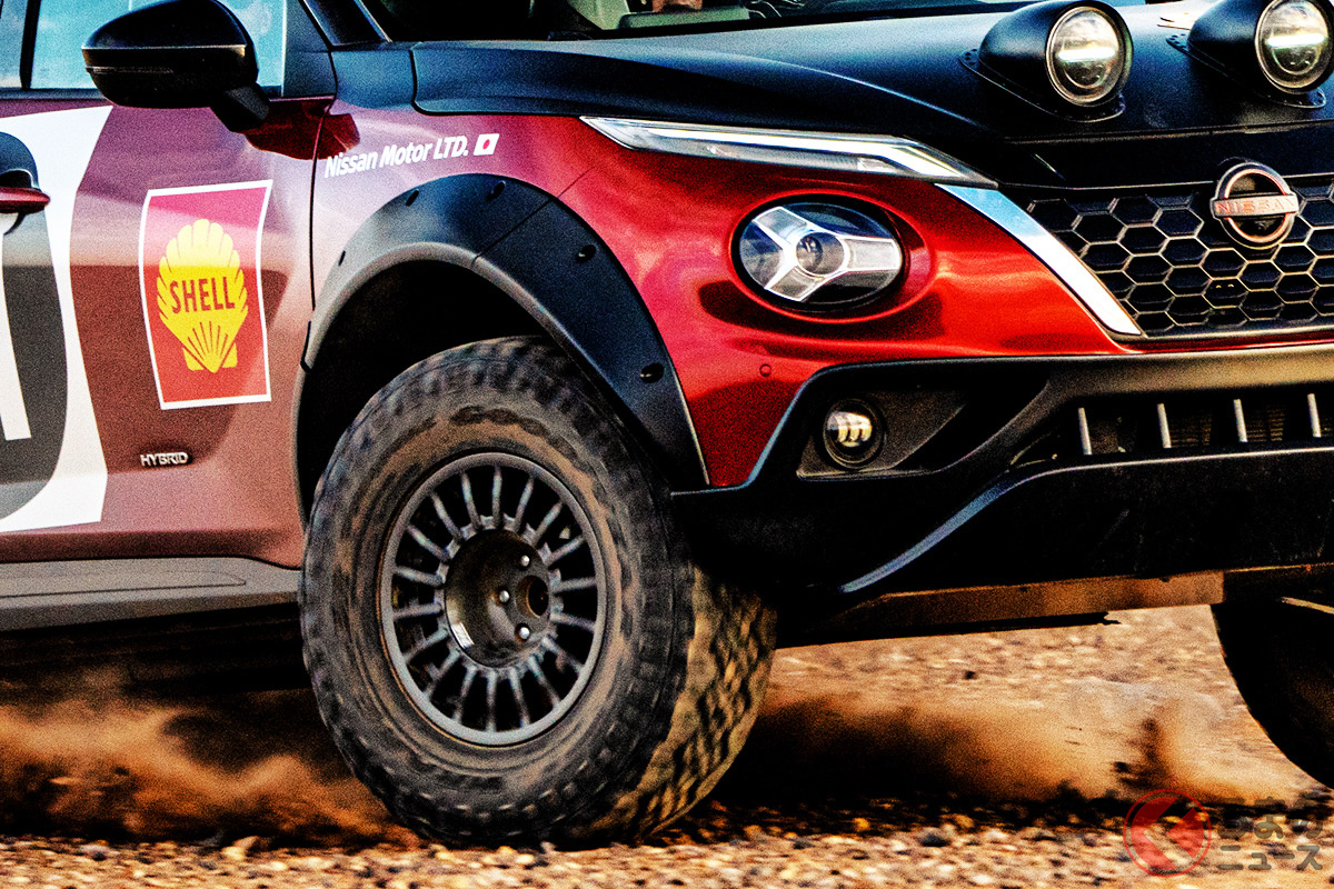 「ジューク ハイブリッド ラリートリビュート」