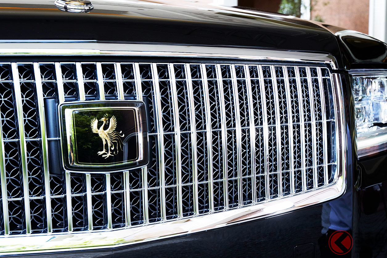 日本はトヨタ「センチュリー」の最強仕様! ではアメリカやロシアは?