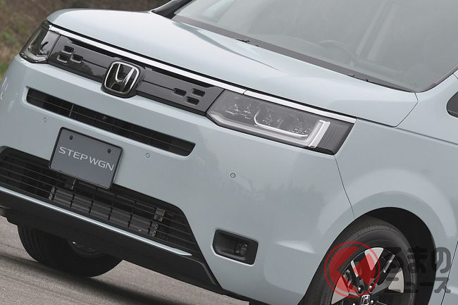 ホンダ 新型ステップワゴン AIR(エアー)