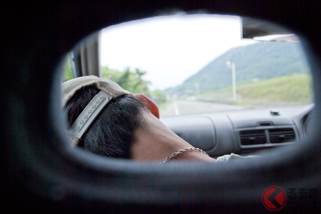なぜ突然 睡魔 はやってくる 高速道路催眠現象 って何 突然眠くなる理由とは くるまのニュース なぜ突然 睡魔 はやってくる 高速道路催眠現象 って何 突然眠くなる理由とは くるまのニュース