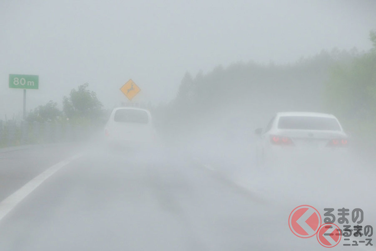 台風＆ゲリラ豪雨で雨と風がヤバい！ 運転中にはどんなことに気をつけるべき？