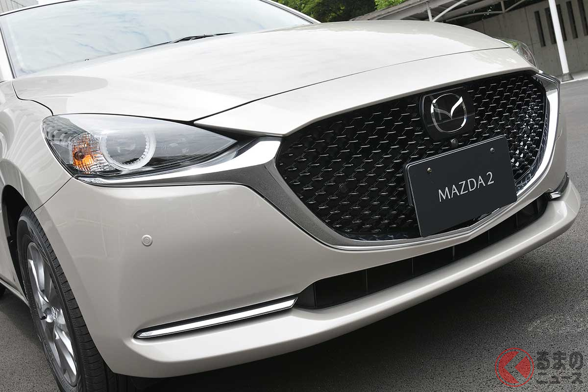 シトラス色の内装が明るい特別仕様車「マツダ2 サンリット シトラス」