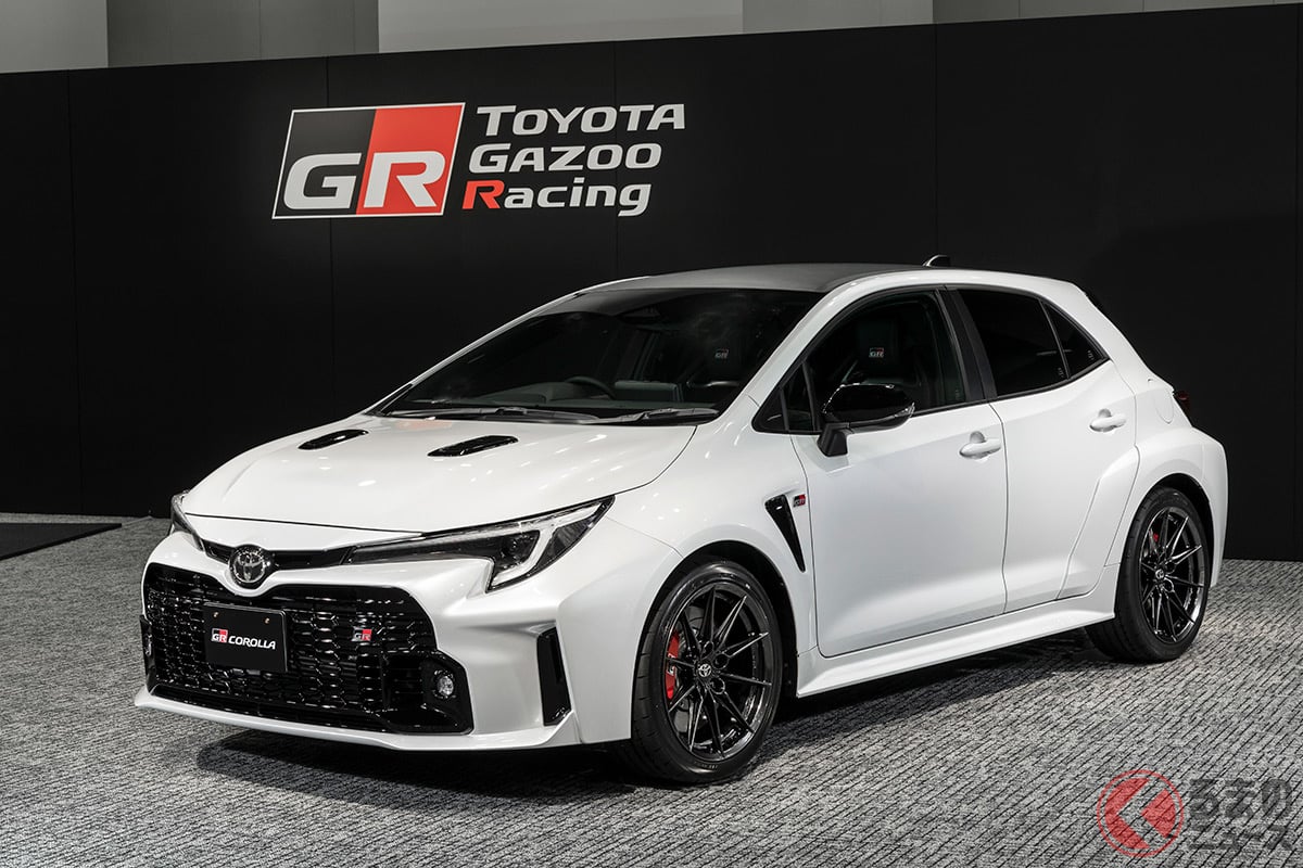 トヨタ「GRカローラ RZ」