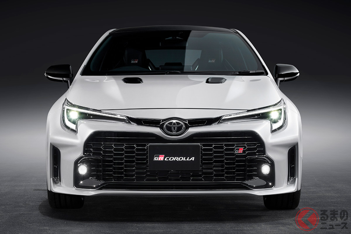 トヨタ「GRカローラ RZ」