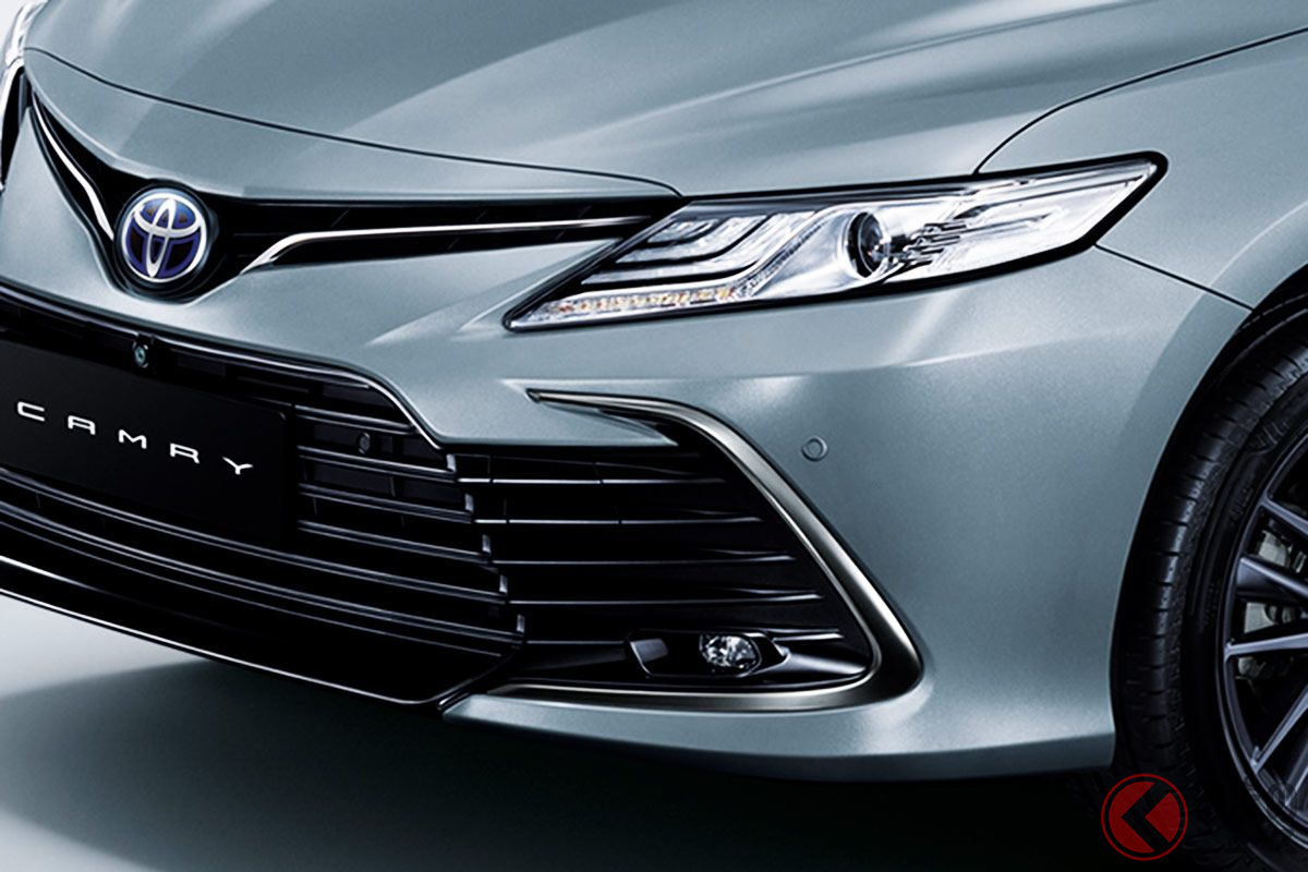 700万円超えの速そうなトヨタ カムリ特別仕様 発売 マットグレーでイケセダン度倍増 60周年記念車をタイに導入へ くるまのニュース 700万円超えの速そうなトヨタ カムリ特別仕様 発売 マットグレーでイケセダン度倍増 60周年記念車をタイに導入へ くるまのニュース