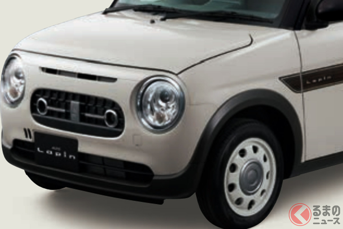 「ウッディスタイル」(ディーラーオプション装着車)のスズキ「ラパンLC/ラパン」(画像:スズキ公式ウェブサイトより)