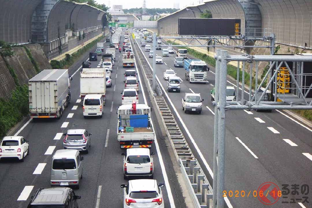 渋滞する京葉道路の宮野木JCT～穴川IC間（画像：千葉市）