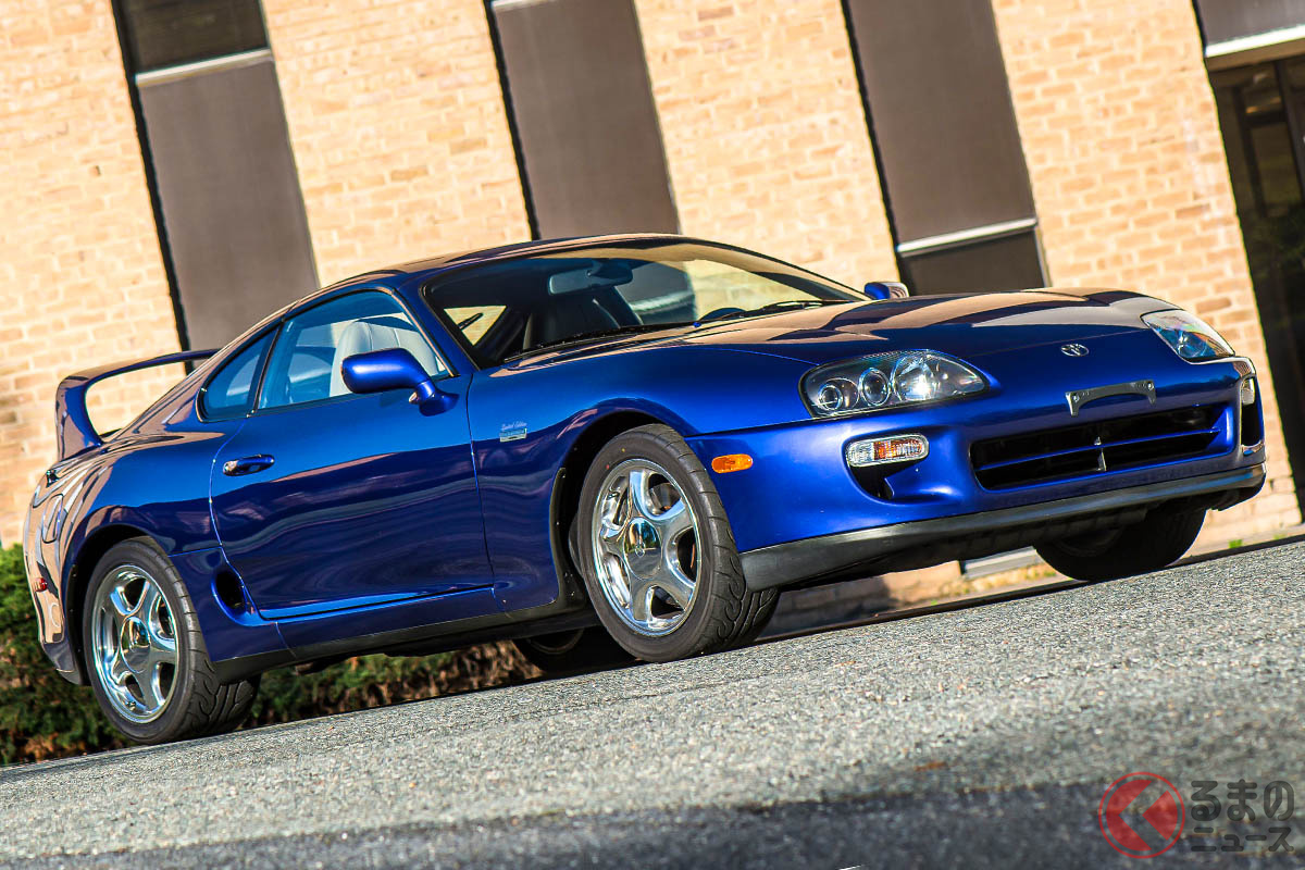 新車当時からワンオーナーに維持されており、走行距離は約8万3150kmのトヨタ「スープラ ターボ15周年記念モデル」(C)2021 Courtesy of RM Sotheby's