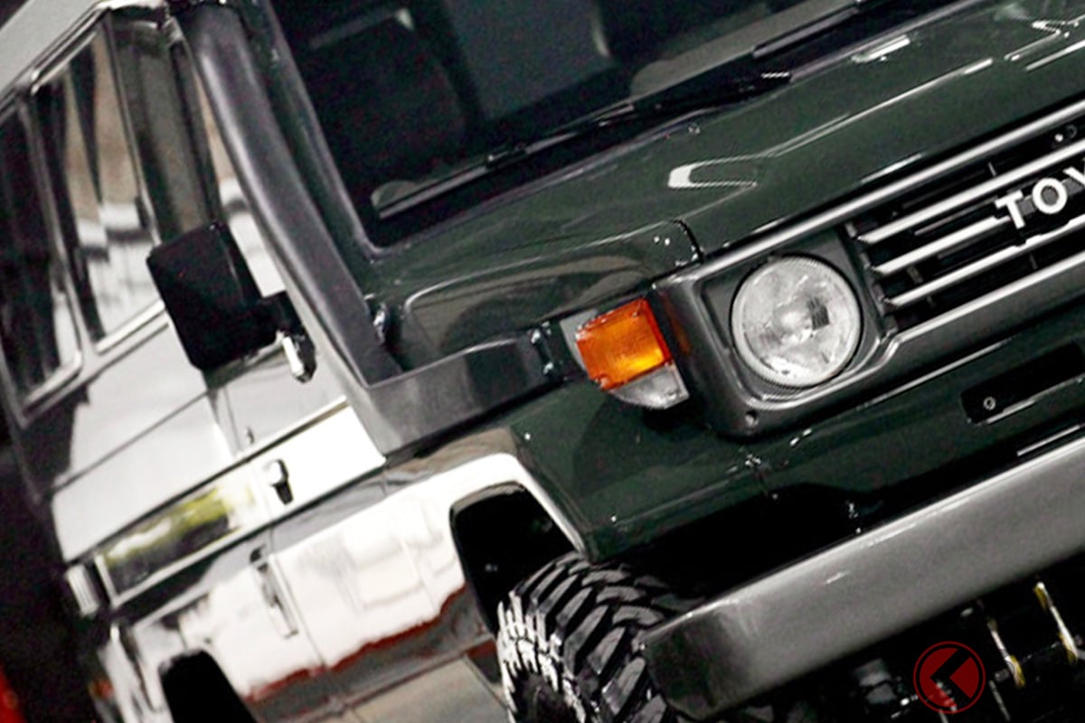 シュノーケル付き! 800万円で落札されたトヨタ「ランドクルーザー70系(photo:Barrett Jackson Auction)