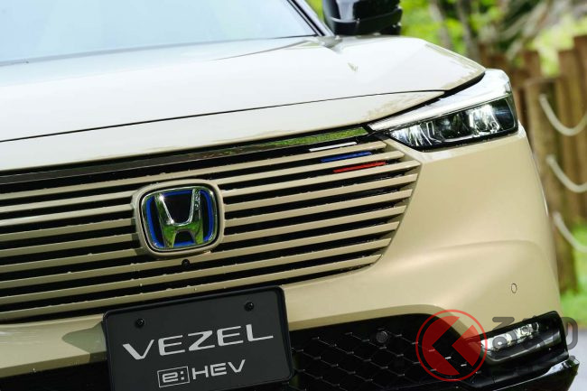 ホンダ新型 ヴェゼル はハイブリッドが狙い目 最上級とエントリーの装備はどう違う くるまのニュース ホンダ新型 ヴェゼル はハイブリッドが狙い目 最上級とエントリーの装備はどう違う くるまのニュース