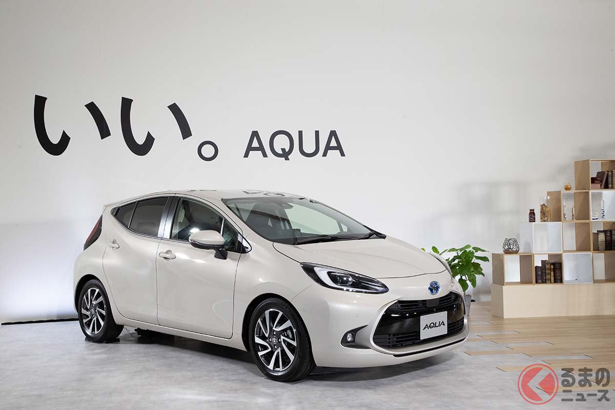 トヨタ新型「アクア」
