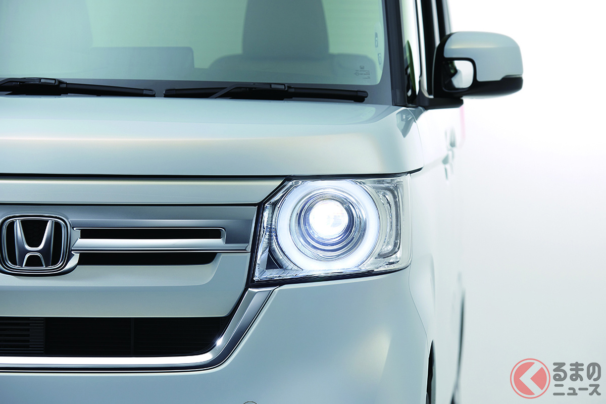 いま、売れている軽自動車はほとんどがハイルーフのモデルになる。全国軽自動車協会連合会の「通称名別 新車販売確報(乗用車)」の上位10車種で「車高1.55m以下」に該当するのは、わずかにダイハツ「ミラ」だけだ