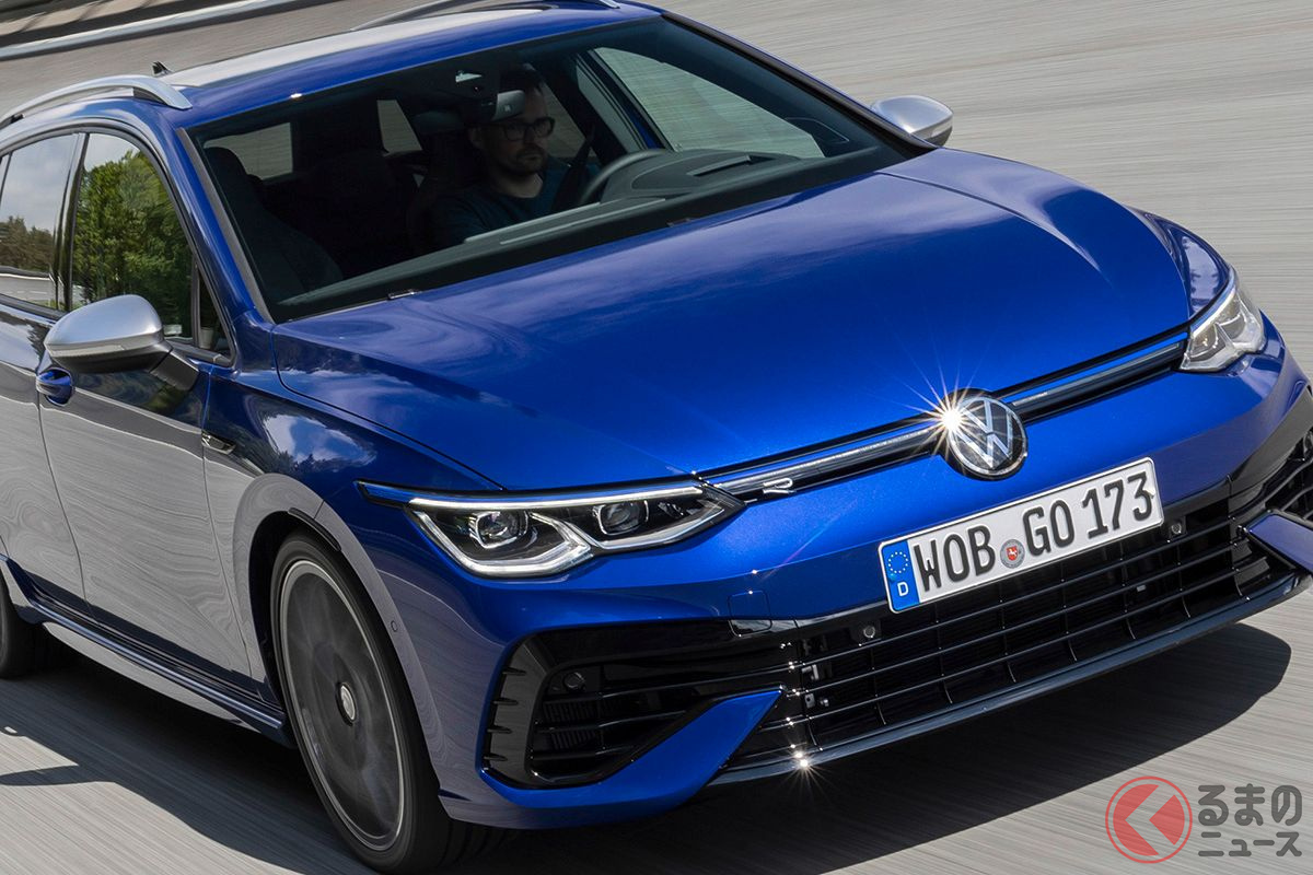 7月7日に世界初公開されたVW新型「ゴルフRヴァリアント」