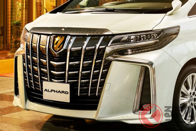 トヨタが アルファード 4座仕様 7月末に発表 1000万円超え 100台限定 スペーシャスラウンジ なるモデルに期待大 豪華仕様 ロイヤルラウンジ の再来か くるまのニュース トヨタが アルファード 4座仕様 7月末に発表 1000万円超え 100台限定 スペーシャスラウンジ なるモデルに期待大 豪華仕様 ロイヤルラウンジ の再来か くるまのニュース