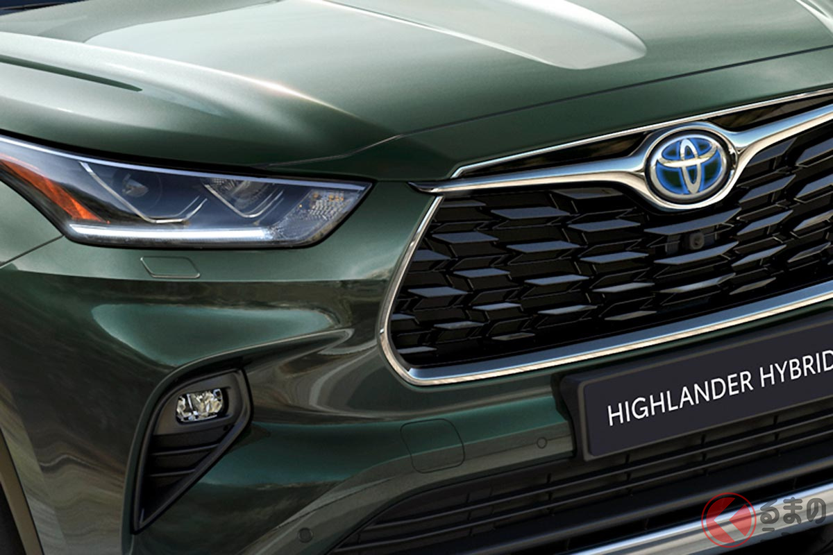 トヨタ「ハイランダー 2023年モデル」(欧州仕様)