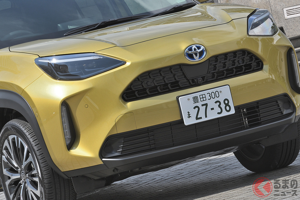 全長わずか4.2メートル弱! トヨタの人気コンパクトSUV「ヤリスクロス」で車中泊は可能!?
