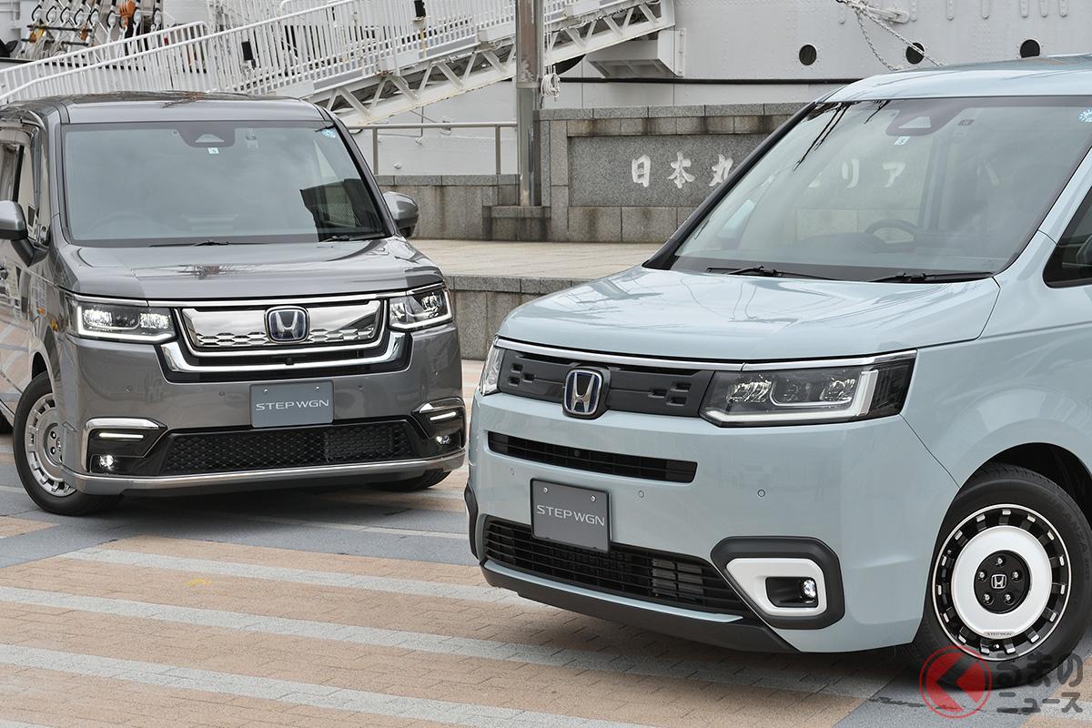 ホンダ純正アクセサリーを装着した新型ステップワゴン[(左)「ステップワゴン SPADA(スパーダ)」(右)「ステップワゴン AIR(エアー)」