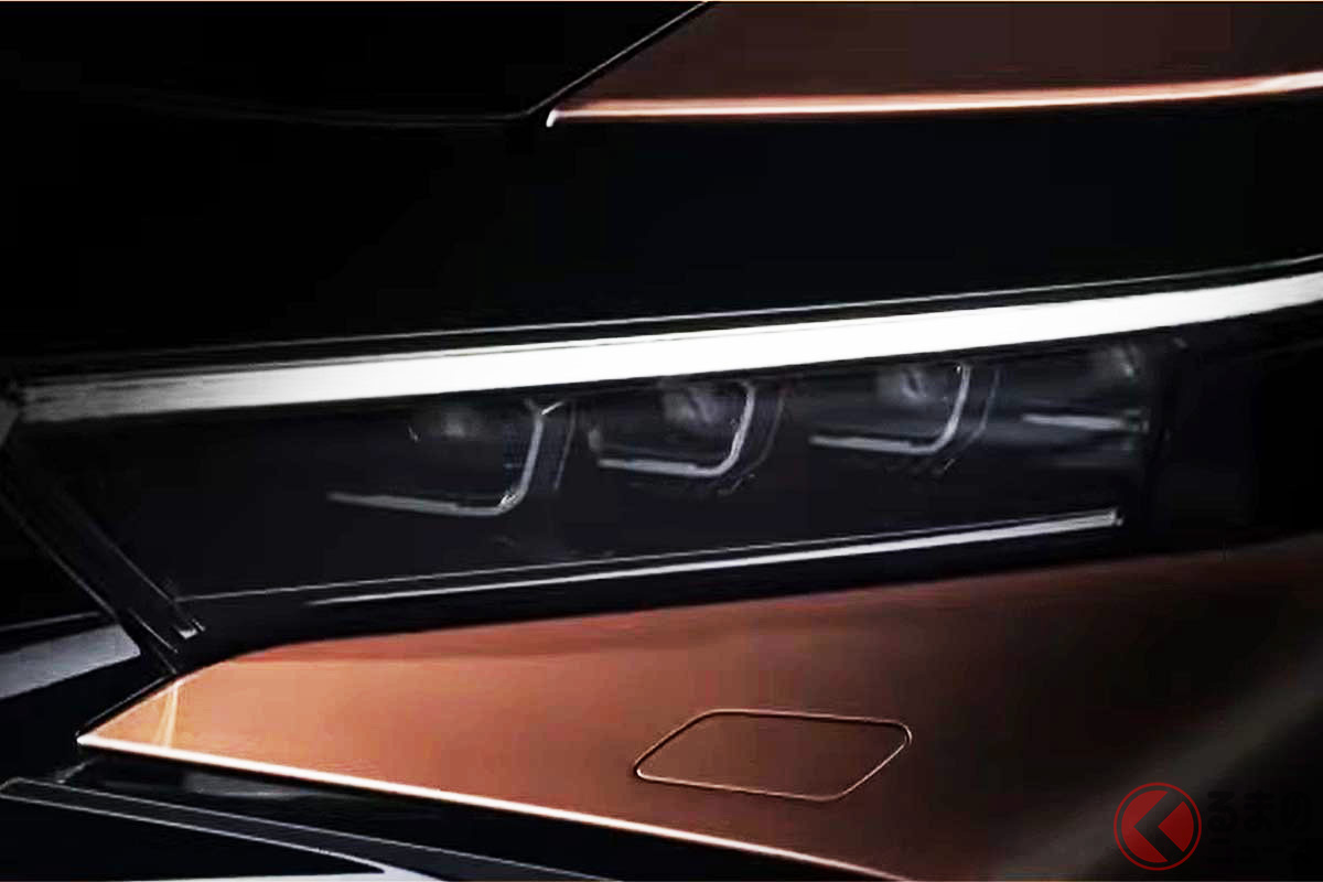 先行公開された新型「クラウン」のヘッドライト