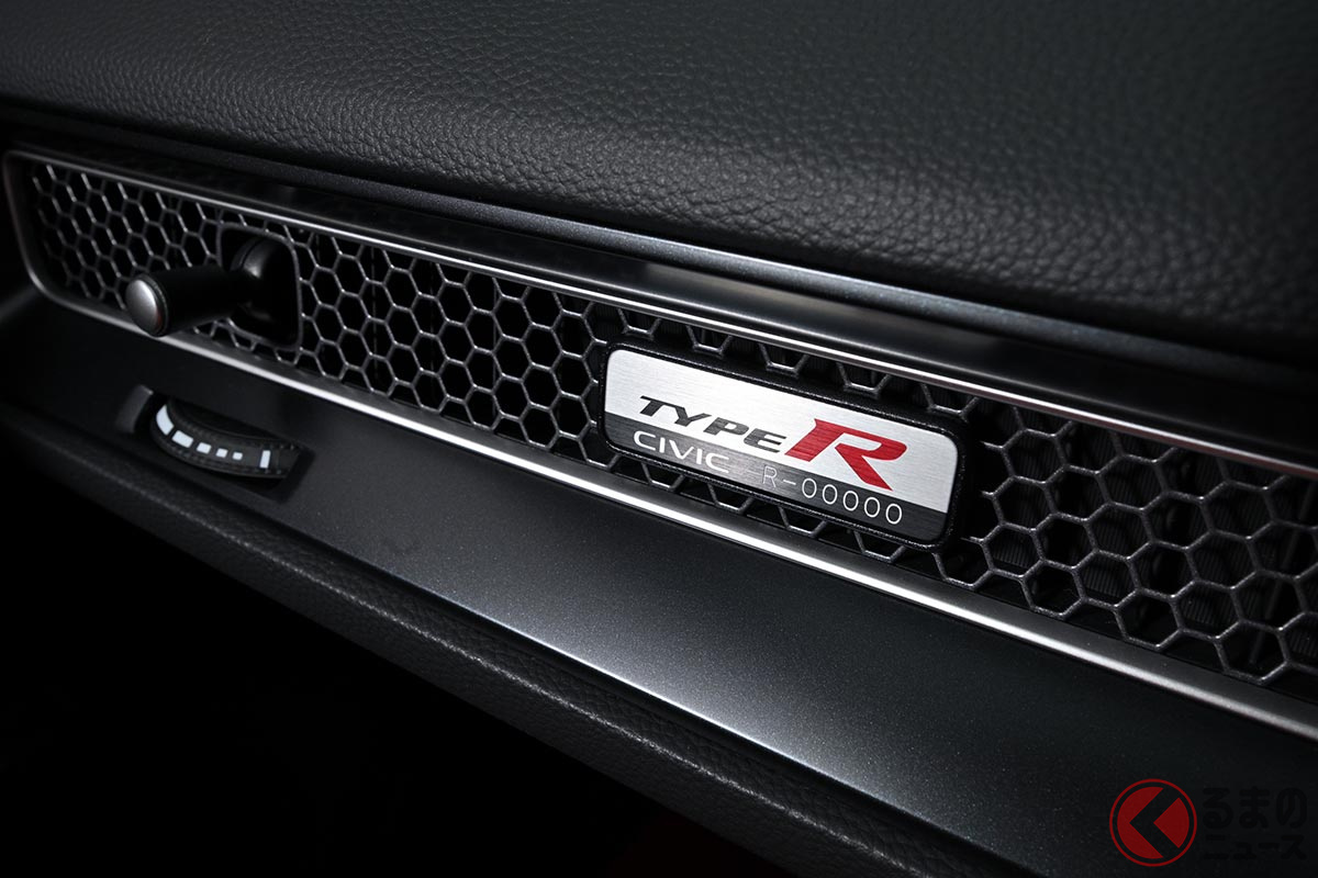 タイプRは電動化でも残り続ける?