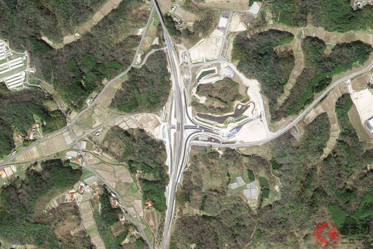 建設が進む雲南加茂スマートIC((C)Google)