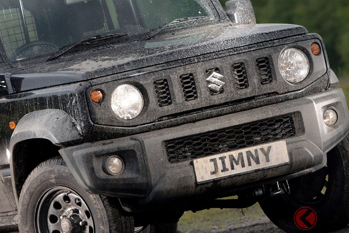 英国で発表された右ハンドル&2人乗りの「ジムニーライト(LCV)」