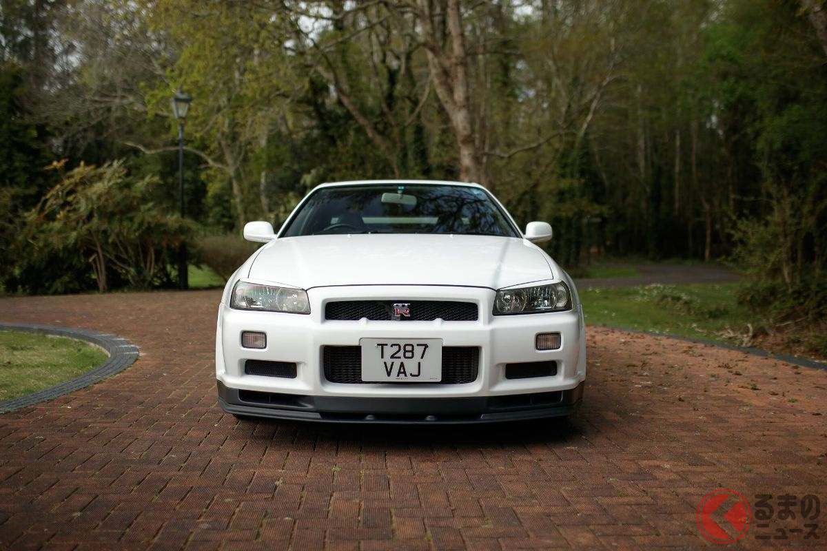 Goodyear Gt R R34 The 20-year-old R34