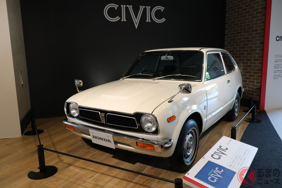 新型「シビック」は初代モデルとは“ふた回り”も違う!?