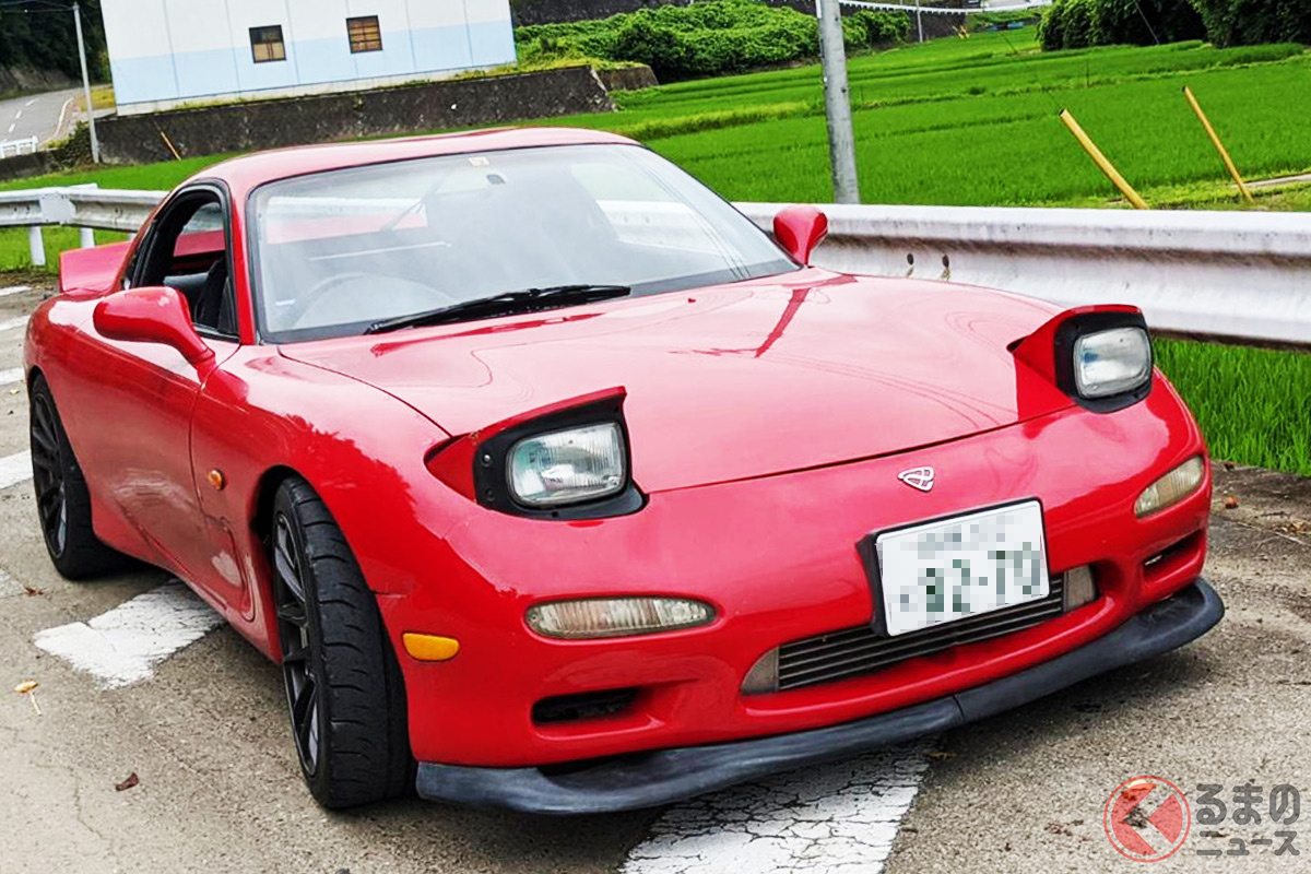 いまでも高い人気を誇る3代目「RX-7」