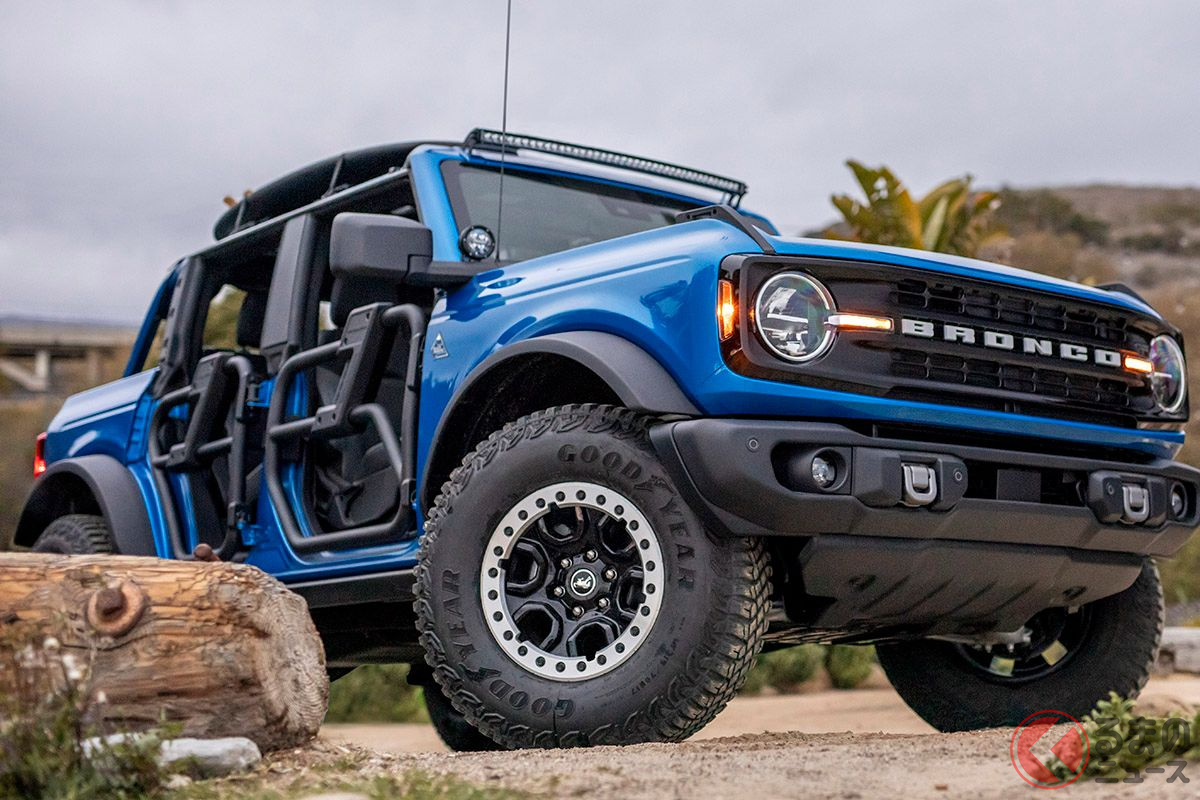フォード新型 ブロンコ にサーファー仕様が登場 巨大過ぎる35インチタイヤ装着で約322万円から くるまのニュース フォード新型 ブロンコ にサーファー仕様が登場 巨大過ぎる35インチタイヤ装着で約322万円から くるまのニュース