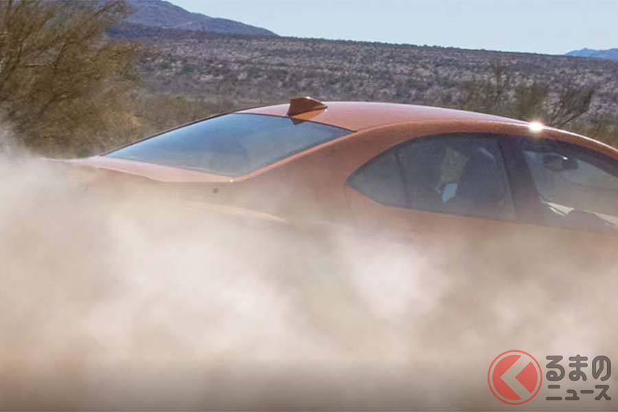 フルモデルチェンジして新型となるスバル新型「WRX」(ティザー画像)