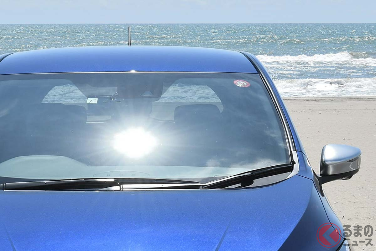 暑い車内を最速で冷やす方法とは?