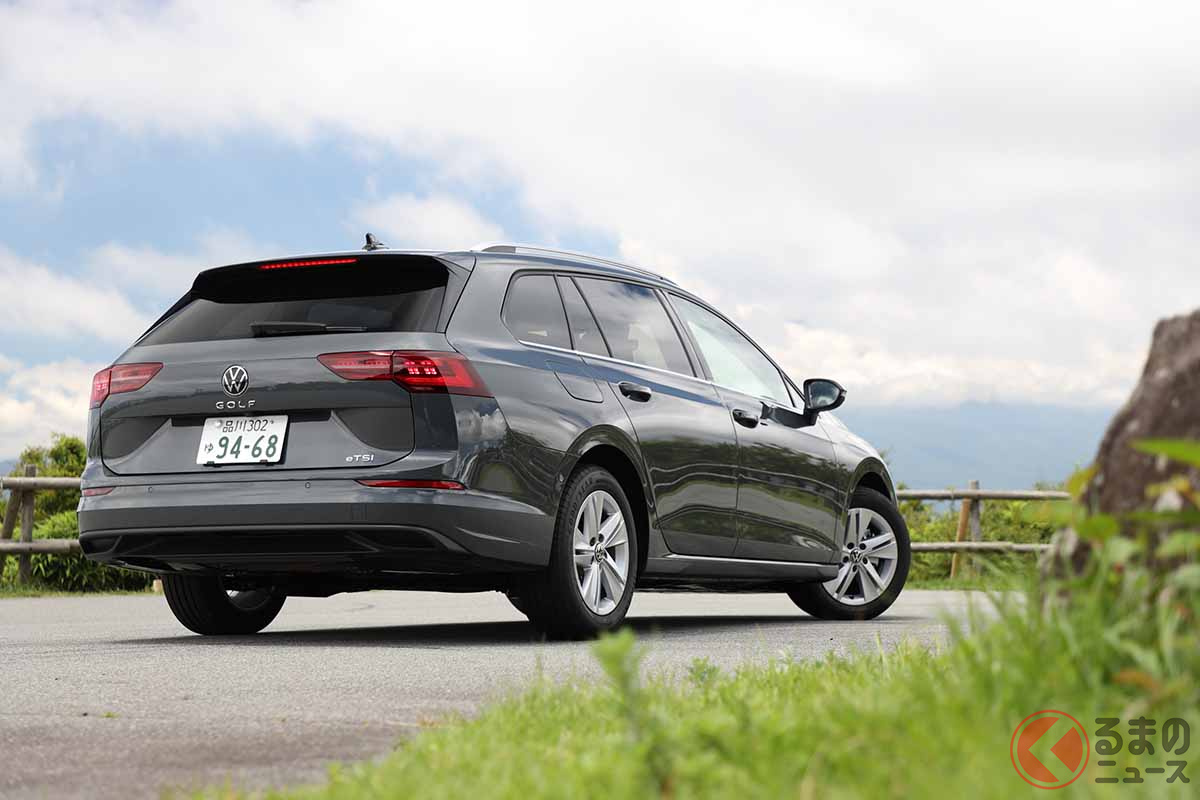 VW新型「ゴルフヴァリアント」のリアスタイル
