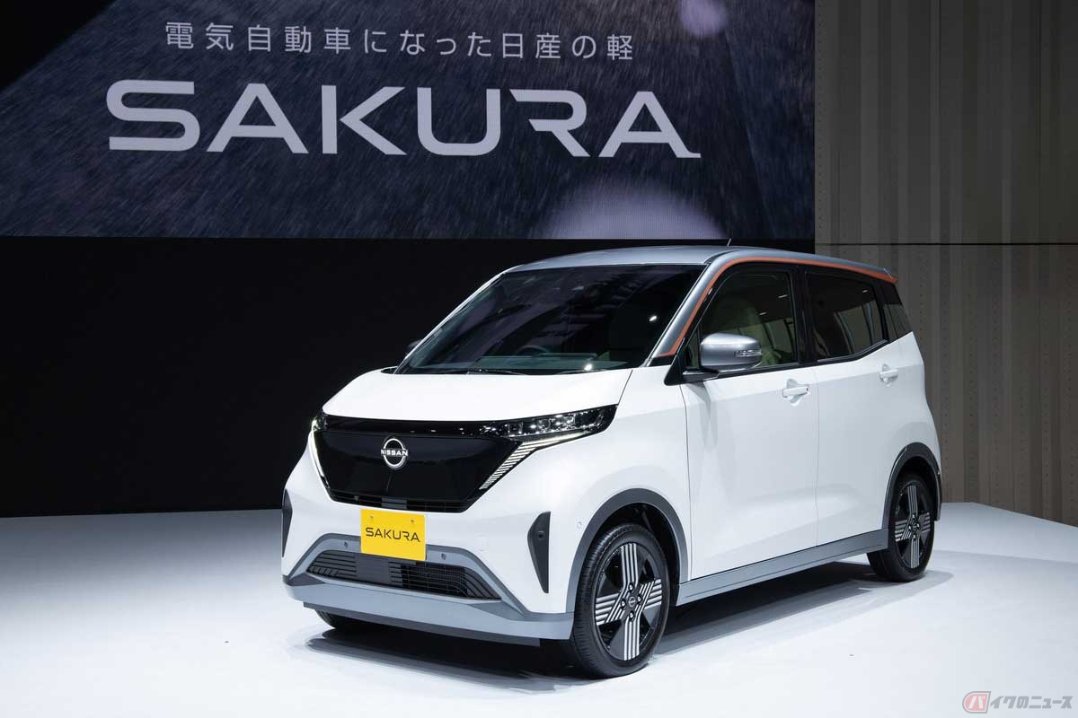 100％バッテリーの電気で走る、新型「軽EV」として注目を集める「日産サクラ」は、発表から約3週間で受注1万1000台を突破した（日産調べ）