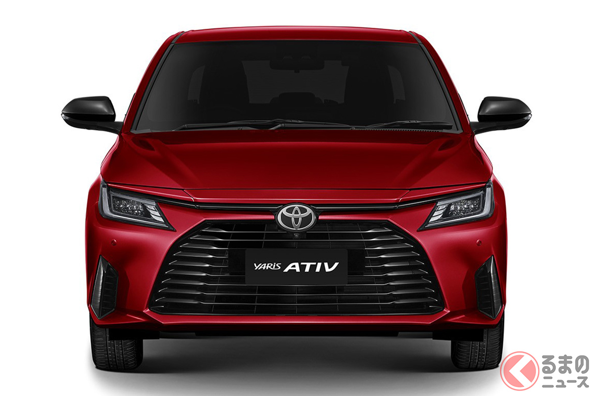 ダイハツが開発・生産する「ヤリスエイティブ」