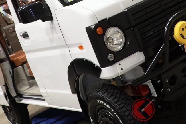 ゴツ顔 軽バン車中泊仕様 茶革内装の ジムリィ がスゴい インチアップされたカスタマイズとは くるまのニュース ゴツ顔 軽バン車中泊仕様 茶革内装の ジムリィ がスゴい インチアップされたカスタマイズとは くるまのニュース