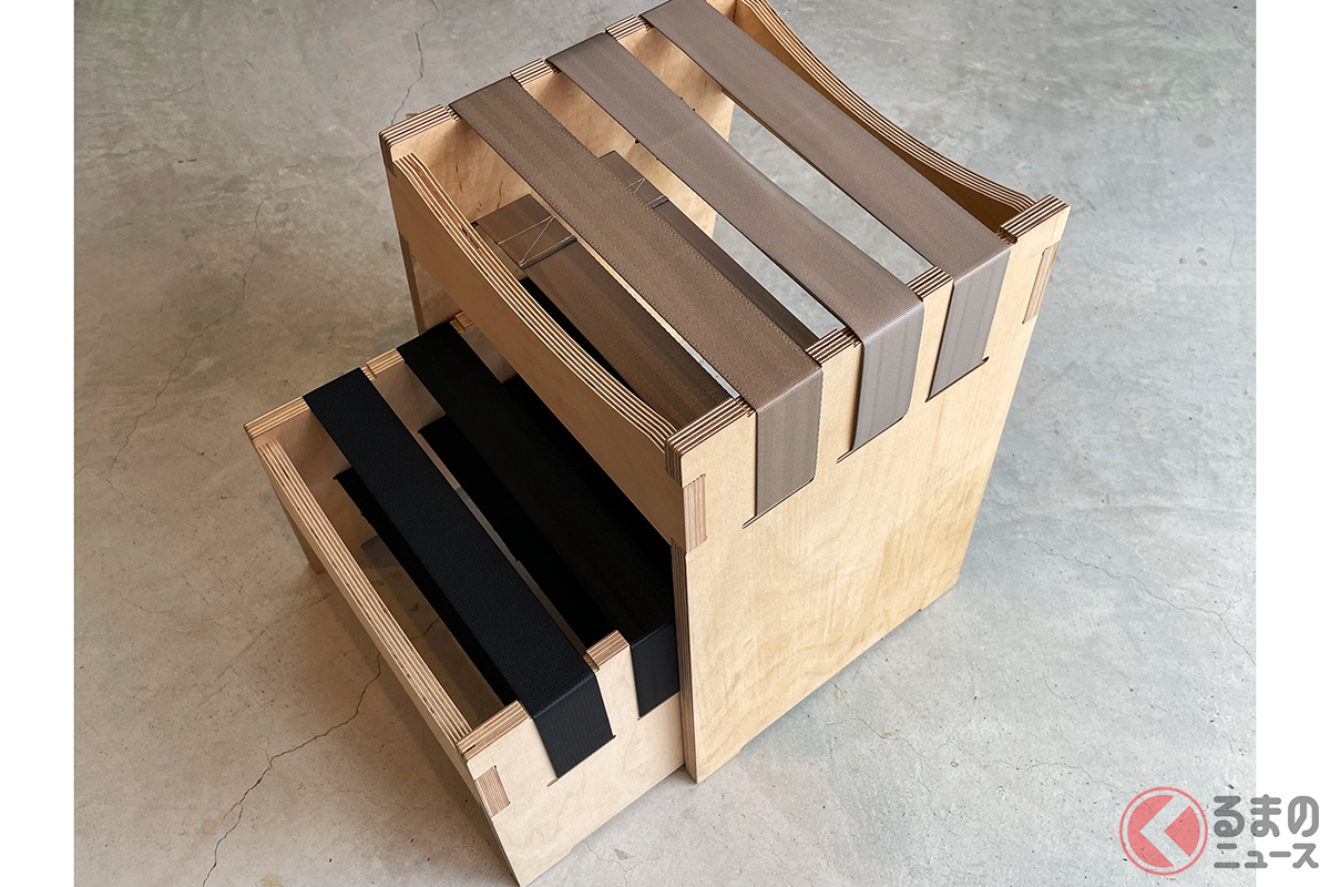 廃シートベルトを活用したスツール「obi」