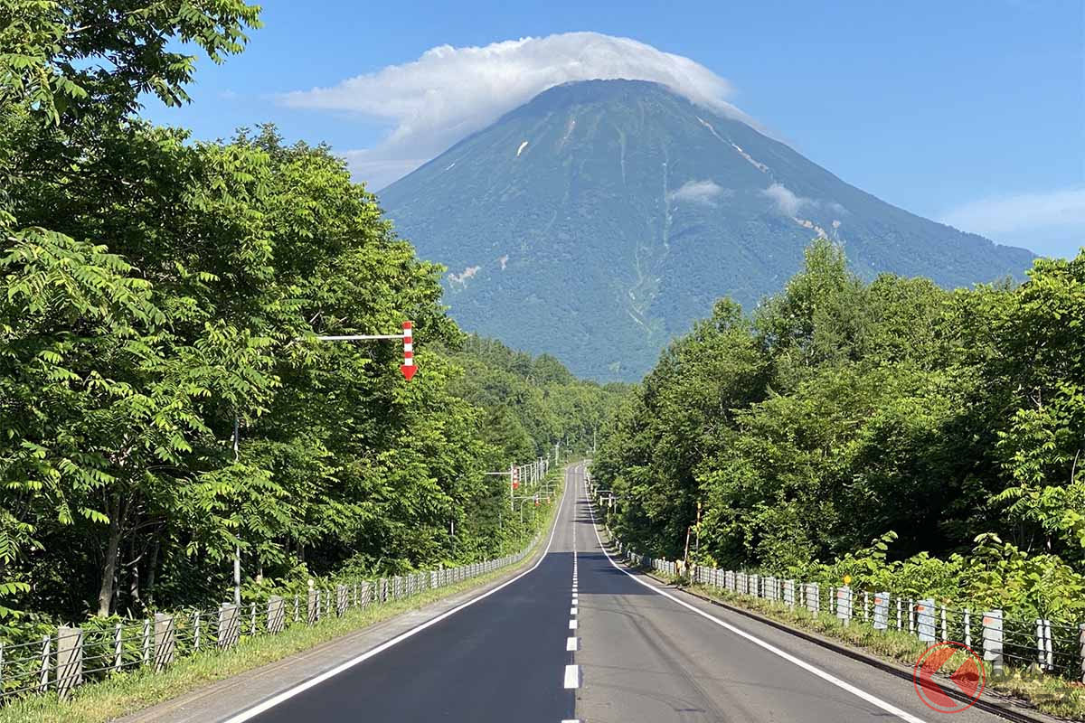 羊蹄山の山アテ道路(画像:写真AC)