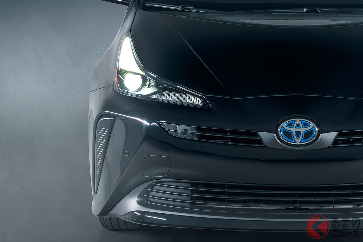 トヨタ新型「プリウス(2022年モデル)」に黒い「ナイトシェードエディション」を設定へ