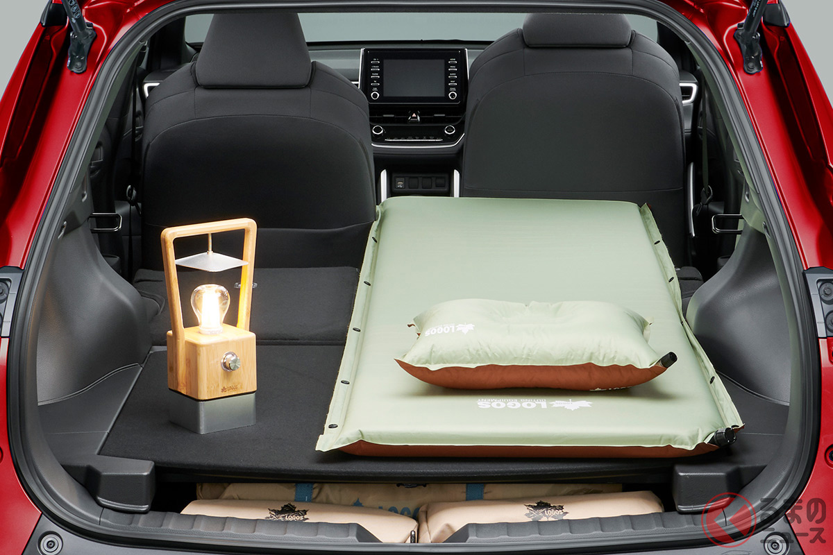 トヨタ新型「カローラクロス」の荷室はトップクラス? ライバルとの違いを比較しました!