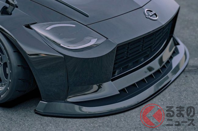 黒くド派手な新型 フェアレディz 公開 大型スポイラー 4本出しマフラーが熱い カスタムイメージがsnsで登場 くるまのニュース 黒くド派手な新型 フェアレディz 公開 大型スポイラー 4本出しマフラーが熱い カスタムイメージがsnsで登場 くるまのニュース