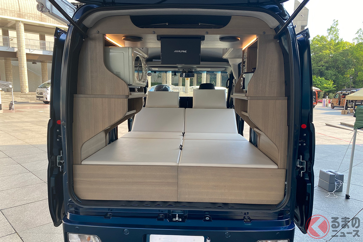 高級な木材を使用している「ちょいCam豊_ダイハツVer.」