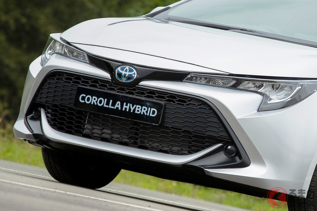 2人乗りの新型「カローラ」登場! バン仕様が存在するワケは?