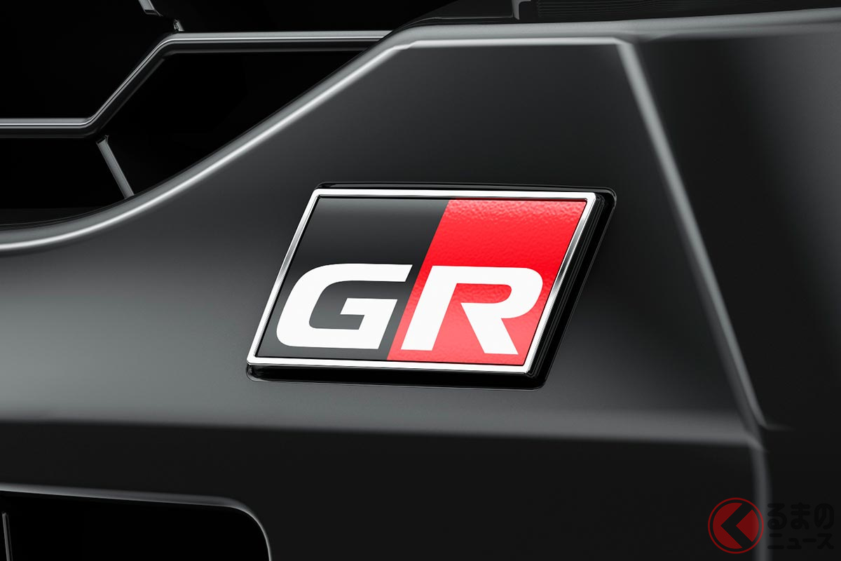 走りを極めたトヨタ新型「ハイラックス GRスポーツ」発売! 迫力満点の